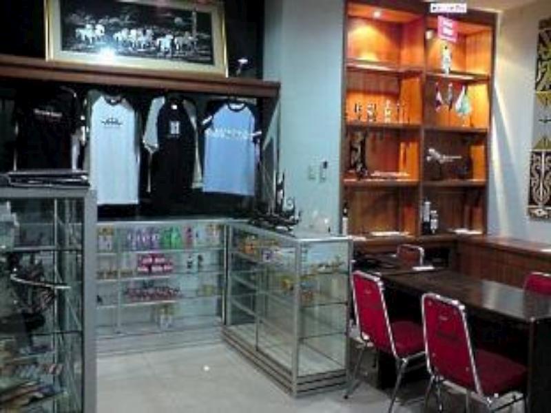 Amans Hotel Амбон Екстериор снимка